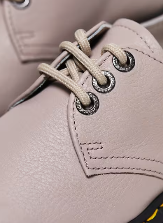 DR. MARTENS 1461 QUAD VINTAGE TAUPE