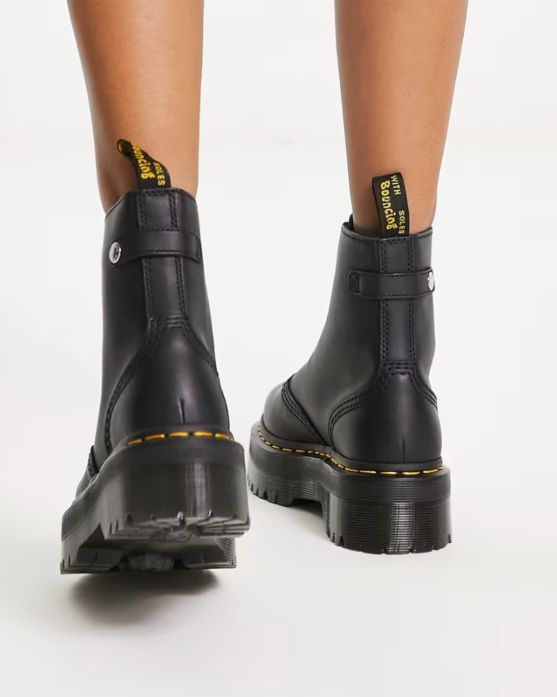 DR. MARTENS JETTA BLACK