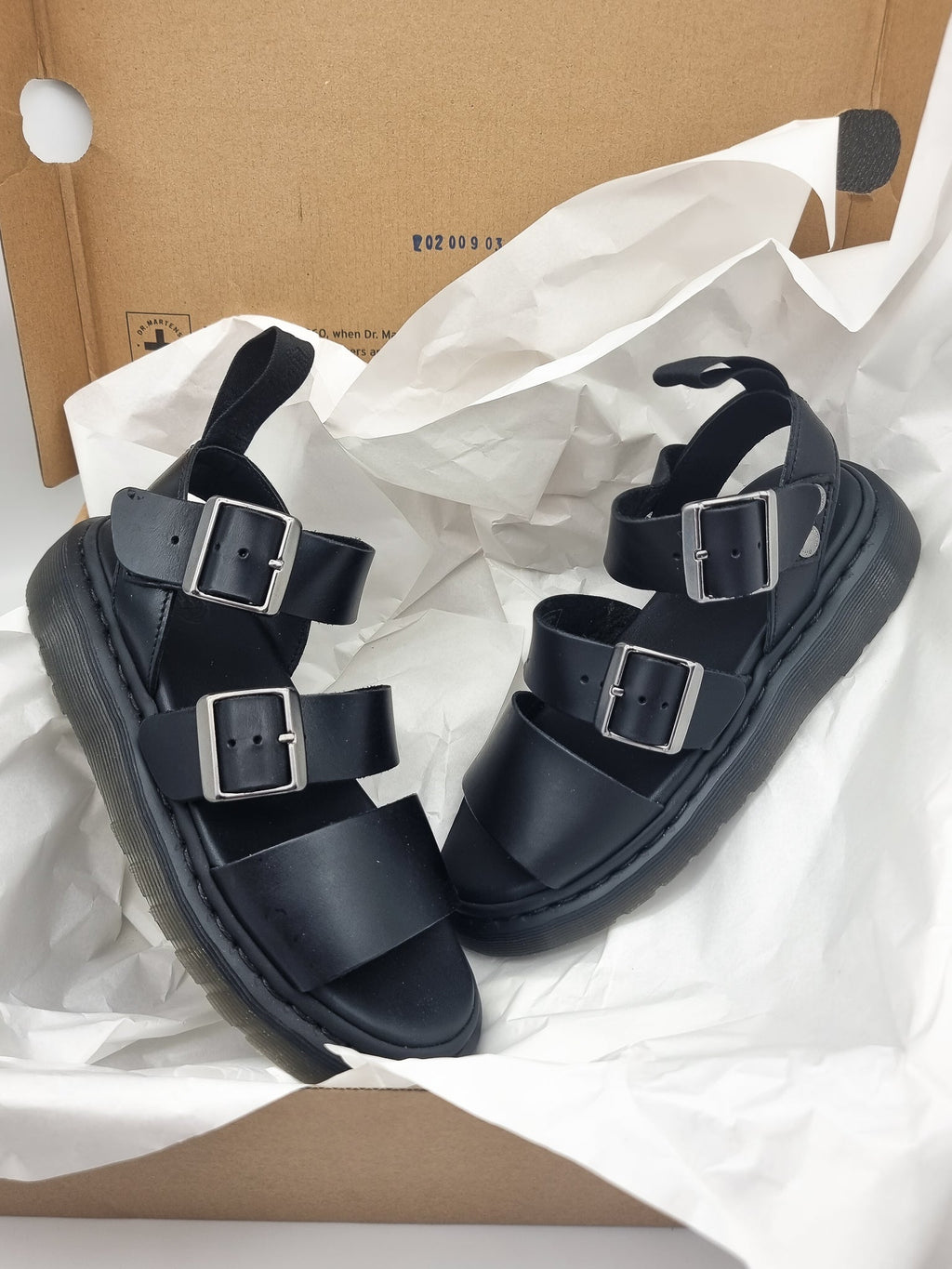 DR. MARTENS GRYPHON BLACK BRANDO