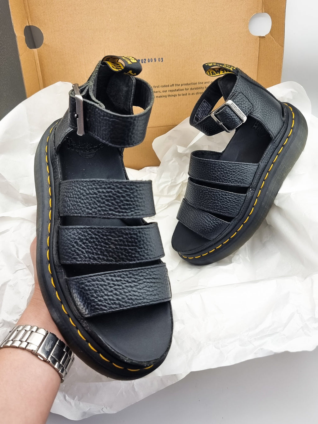 DR. MARTENS CLARISSA II QUAD BLACK MILLED NAPPA