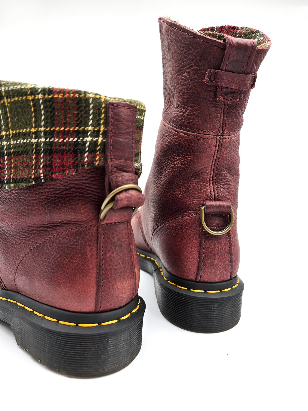 DR. MARTENS AIMILITA TRIUMPH BURGUNDY PLAID