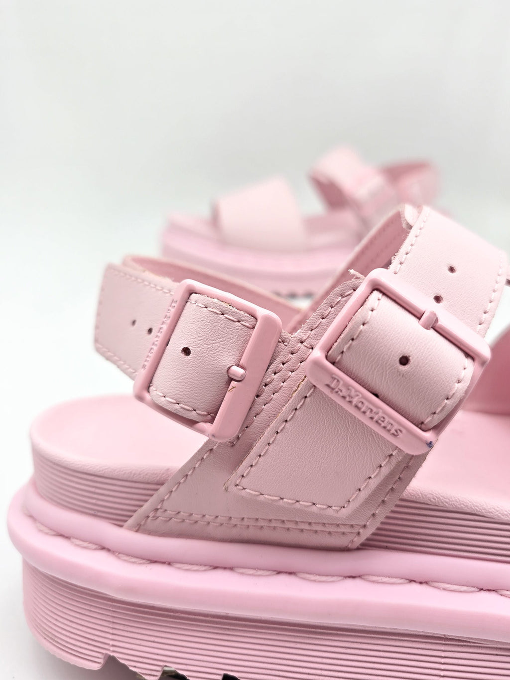 DR. MARTENS VOSS PINK MONO