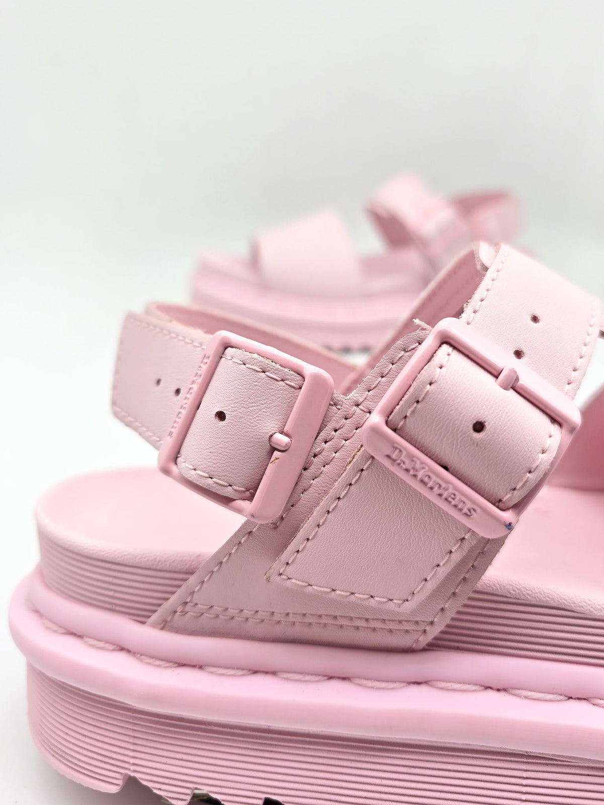 DR. MARTENS VOSS PINK MONO