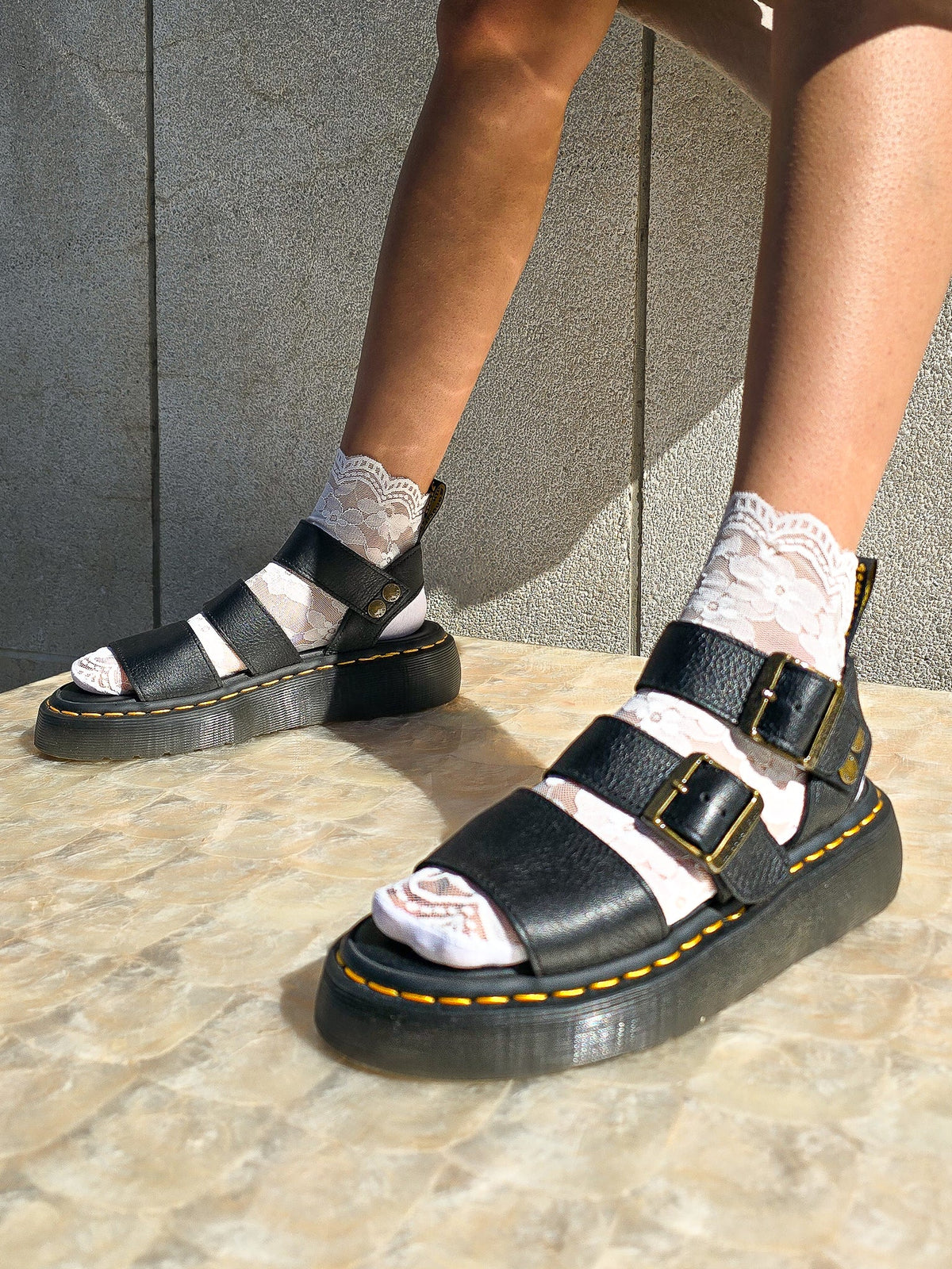 DR. MARTENS GRYPHON QUAD BLACK PISA