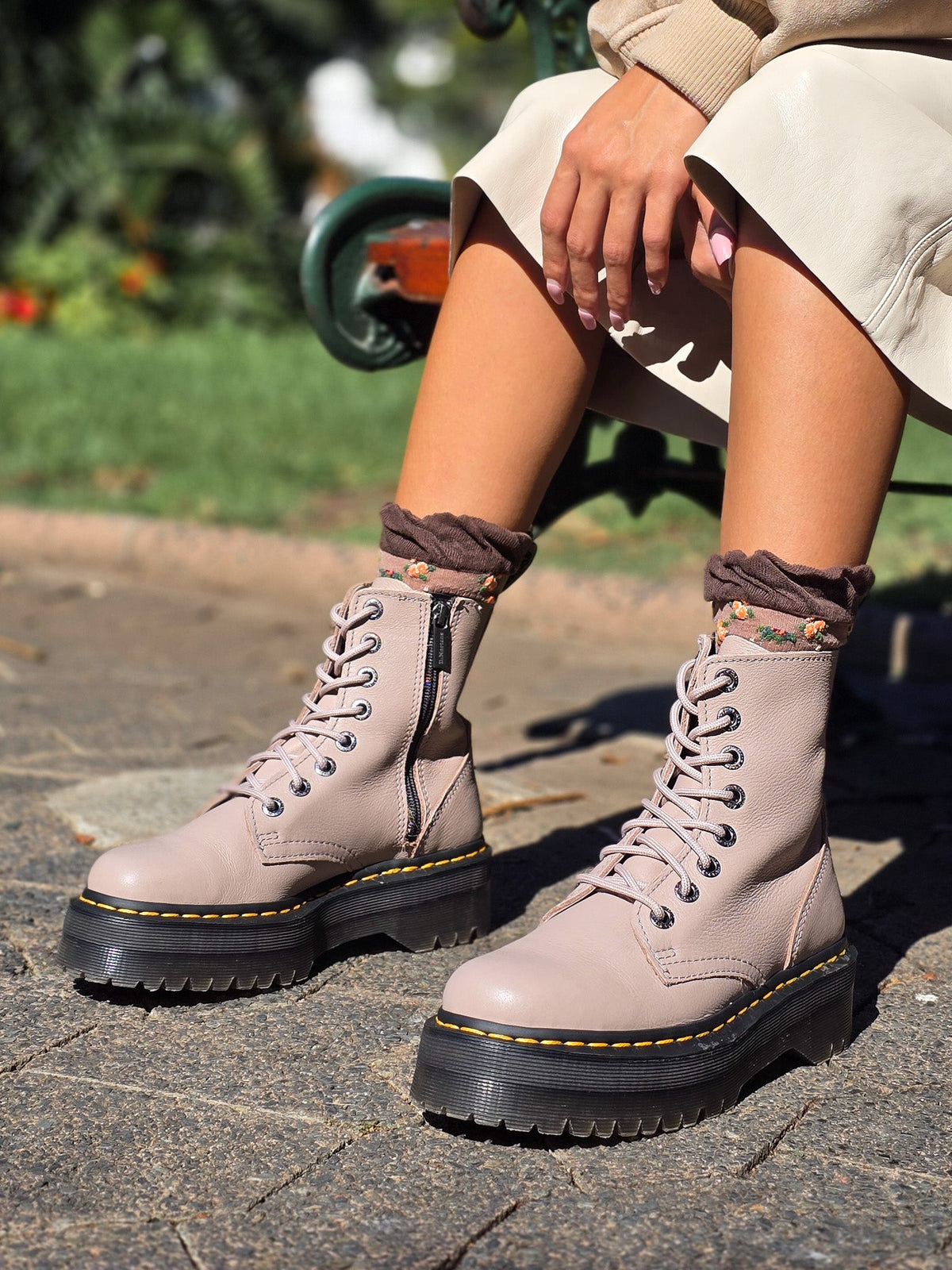 DR. MARTENS JADON TAUPE PISA