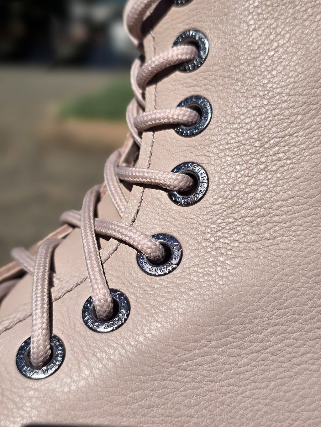 DR. MARTENS JADON TAUPE PISA