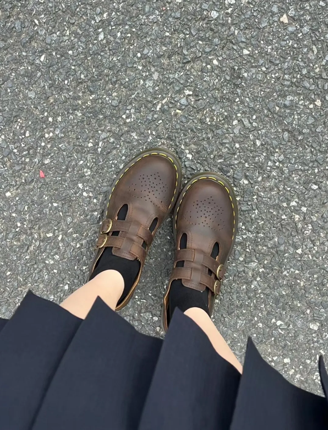 DR. MARTENS 8065 AZTEC CRAZY HORSE LEATHER MARY JANE BROWN