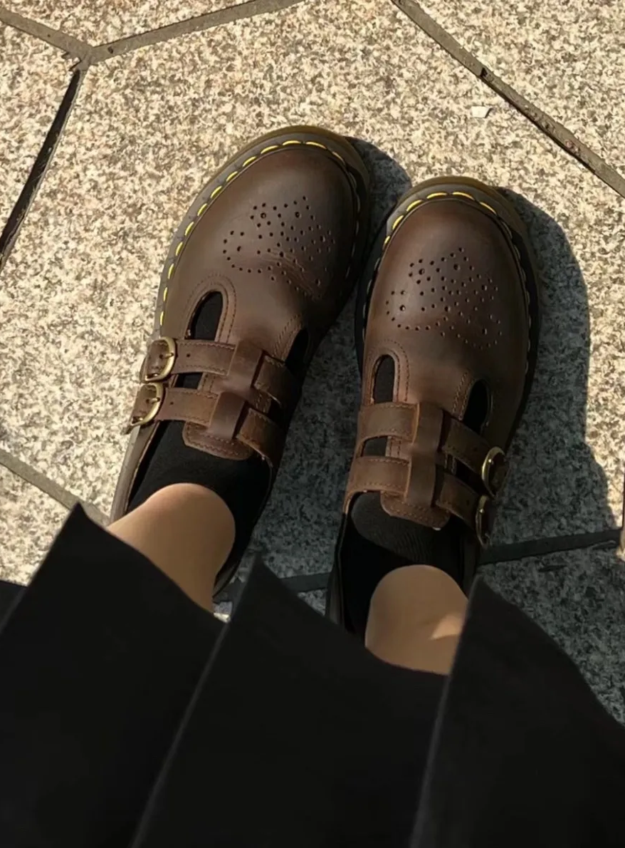 DR. MARTENS 8065 AZTEC CRAZY HORSE LEATHER MARY JANE BROWN