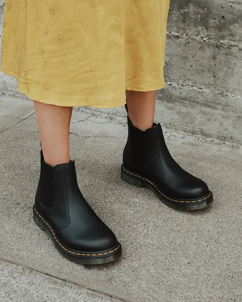 DR. MARTENS 2976 BLACK NAPPA