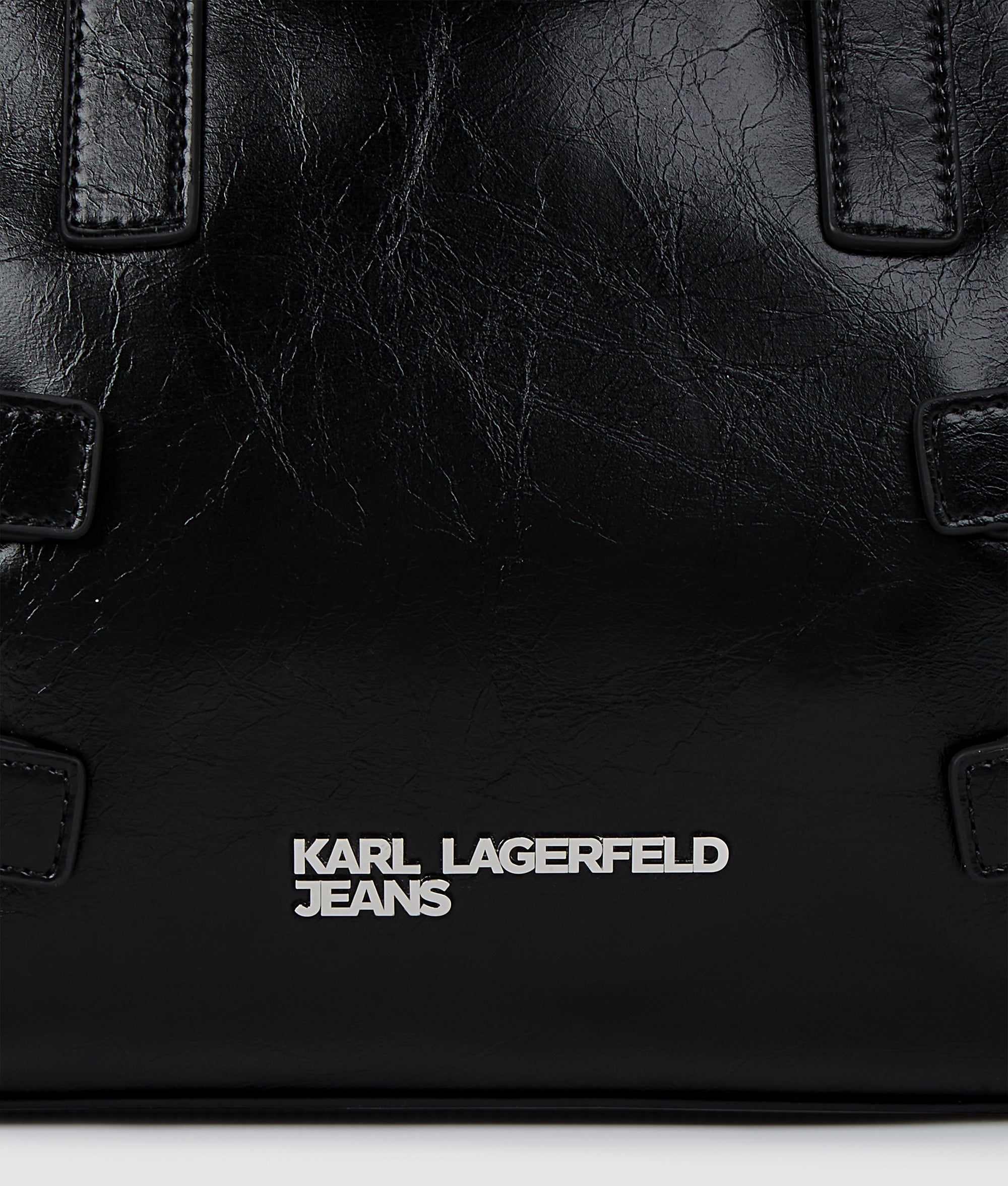Buckle bowling bag