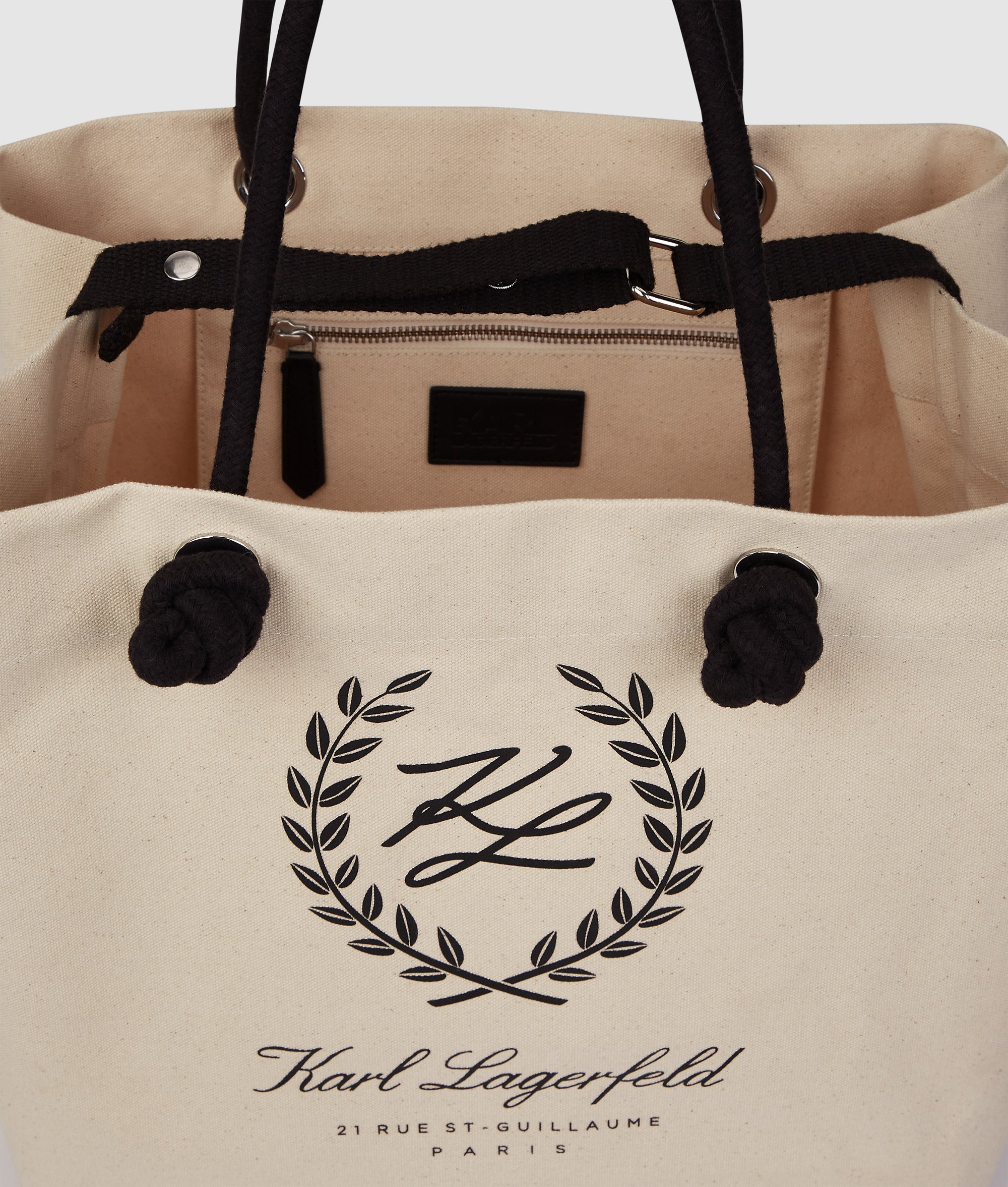 Hotel Karl crest beach bag