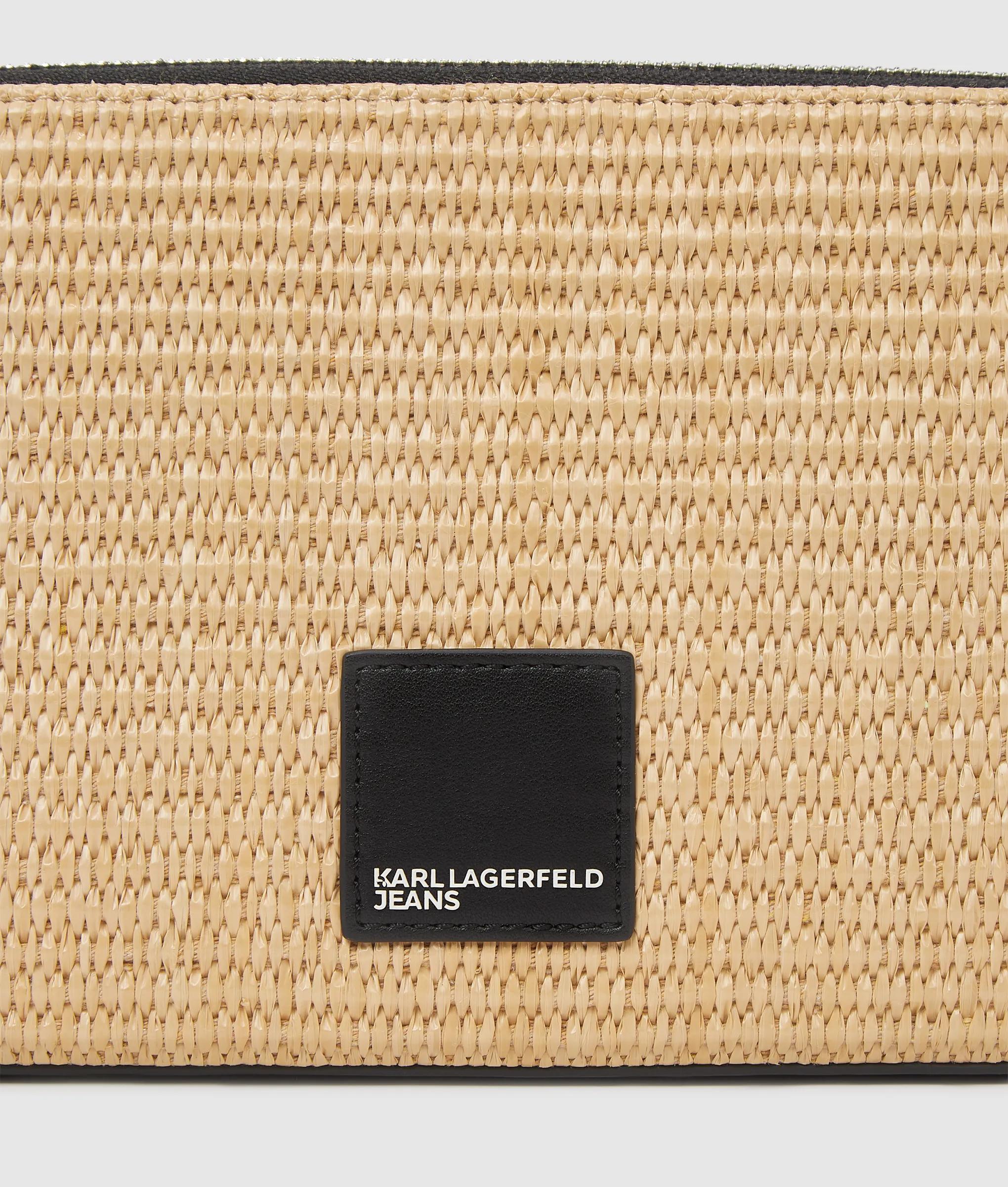 Woven convertible pouch