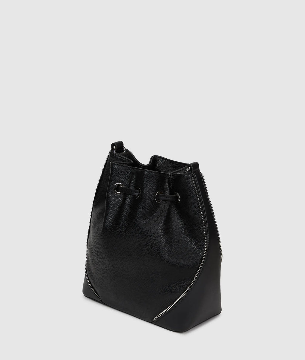 Rebel bucket bag