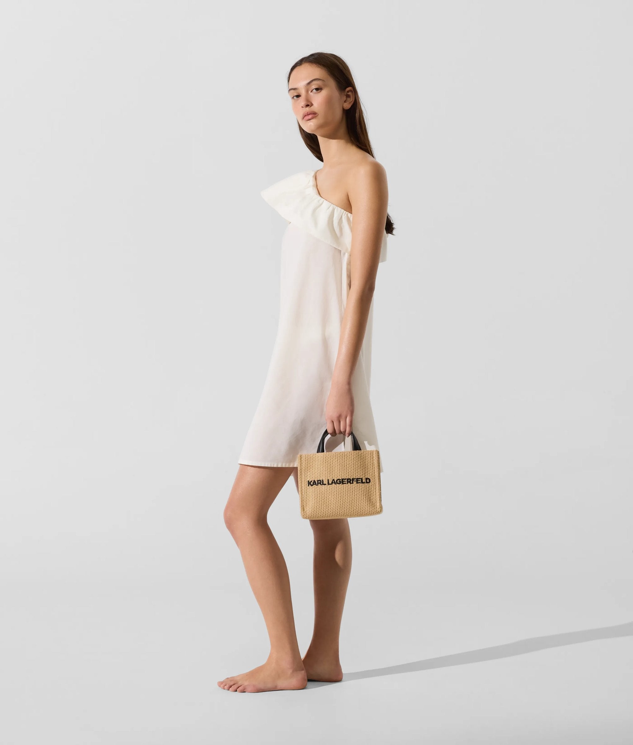 Logo small square woven beach bag
