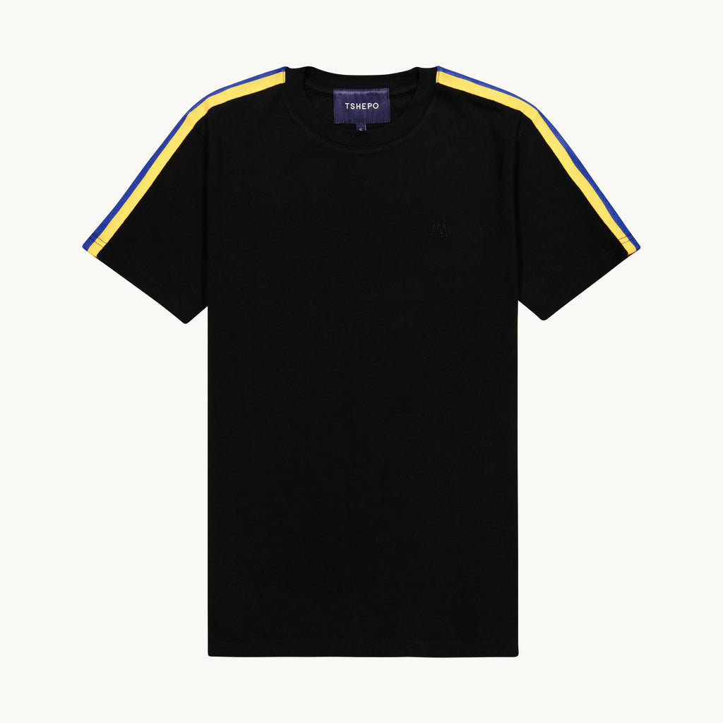 FLAG SHOULDER TAPE  BLACK T-SHIRT