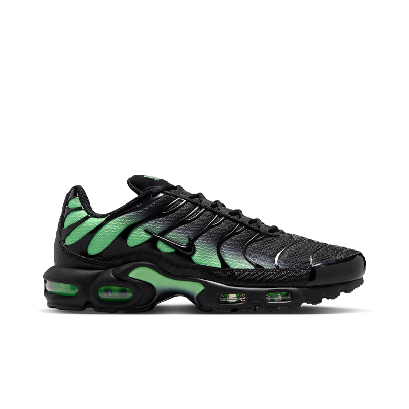 NIKE AIR MAX PLUS
