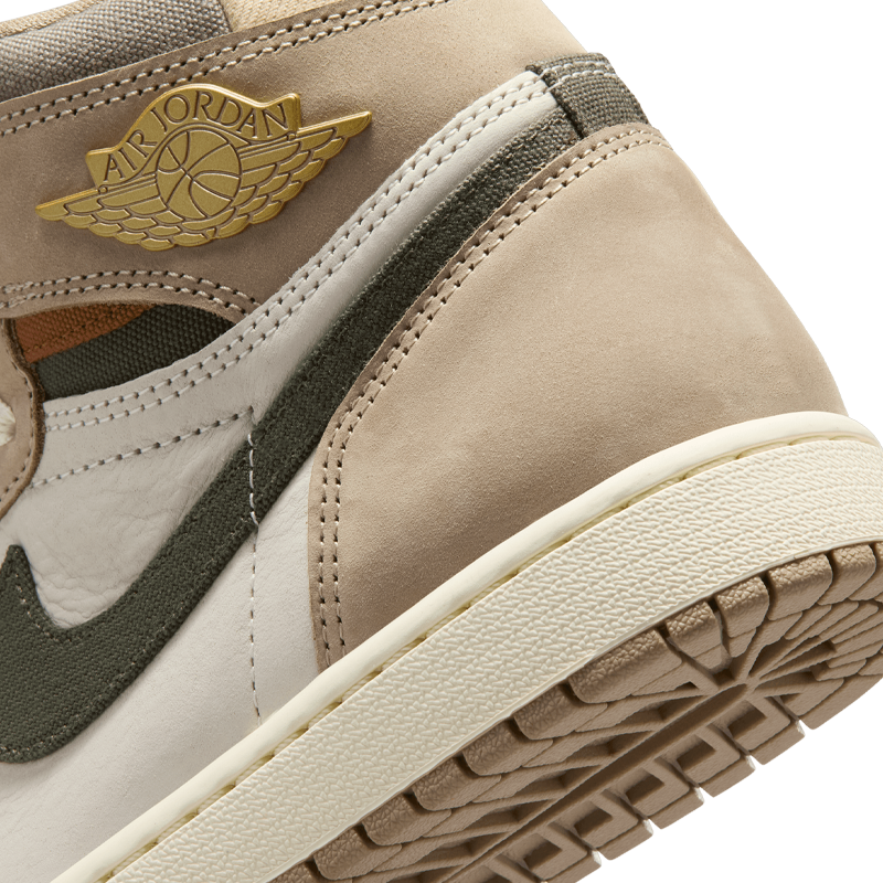 JORDAN AJ 1 RETRO HI OG (W)