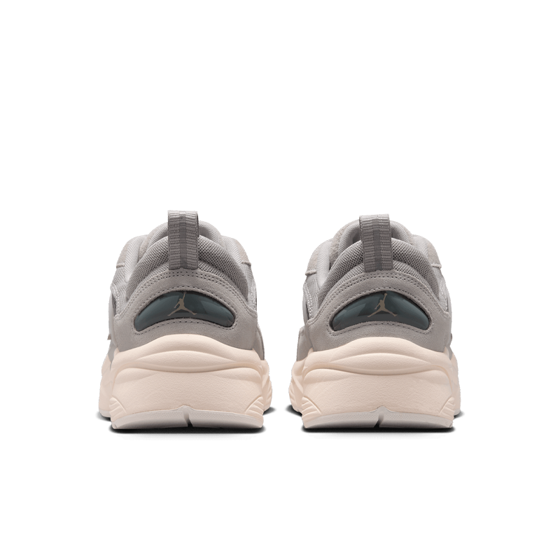 JORDAN TRUNNER O/S