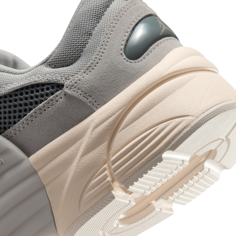 JORDAN TRUNNER O/S