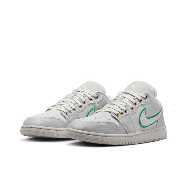 Air Jordan 1 Low SE (W)
