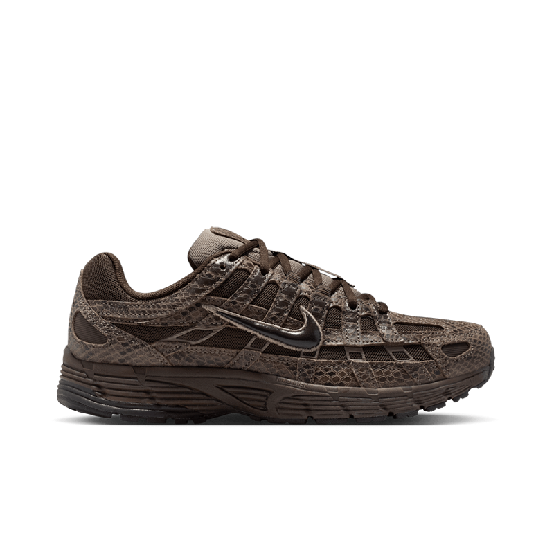 NIKE P-6000 SE (W)