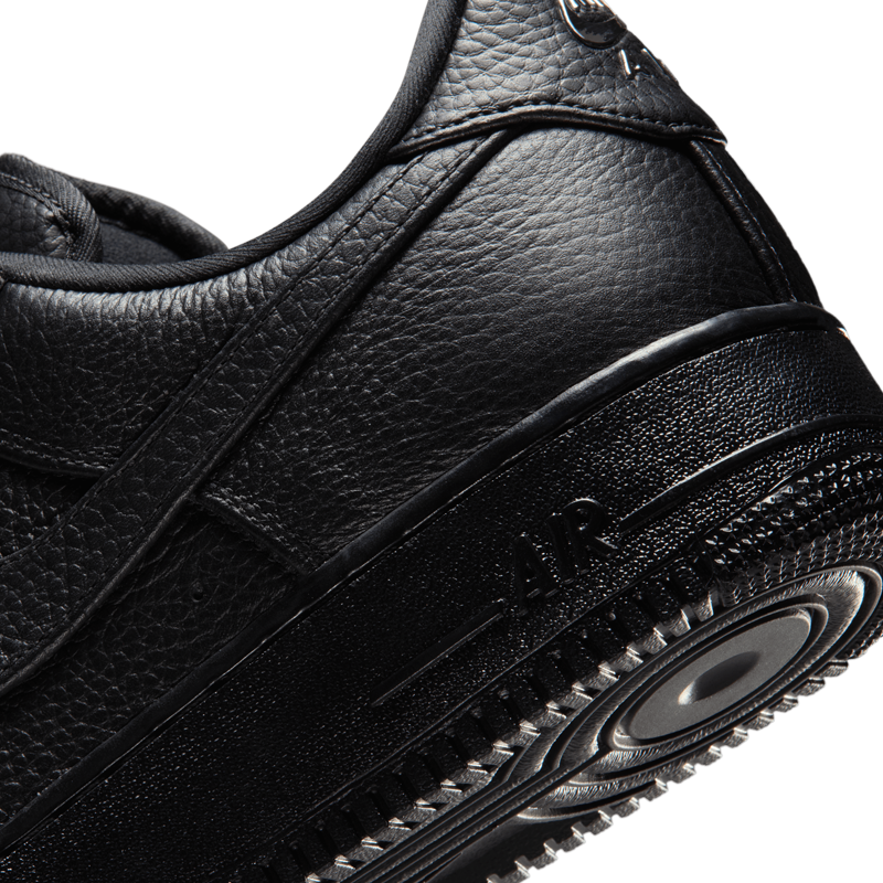 NIKE AIR FORCE 1 RETRO PRM