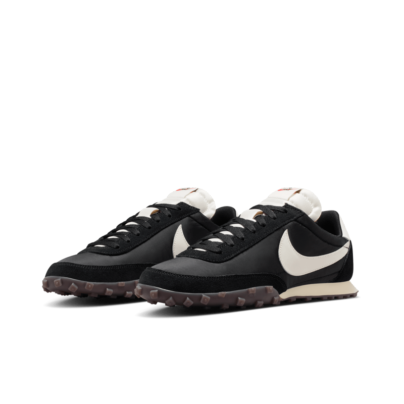 NIKE WAFFLE RACER