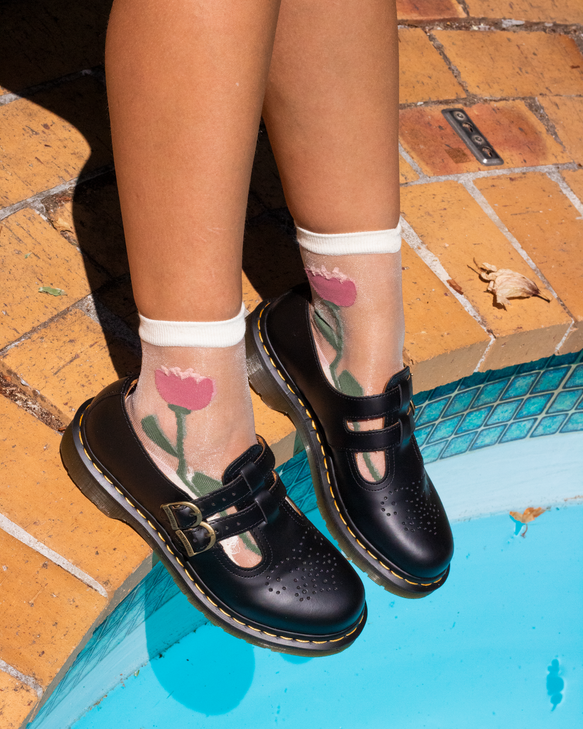 DR. MARTENS 8065 MARY JANE BLACK SMOOTH