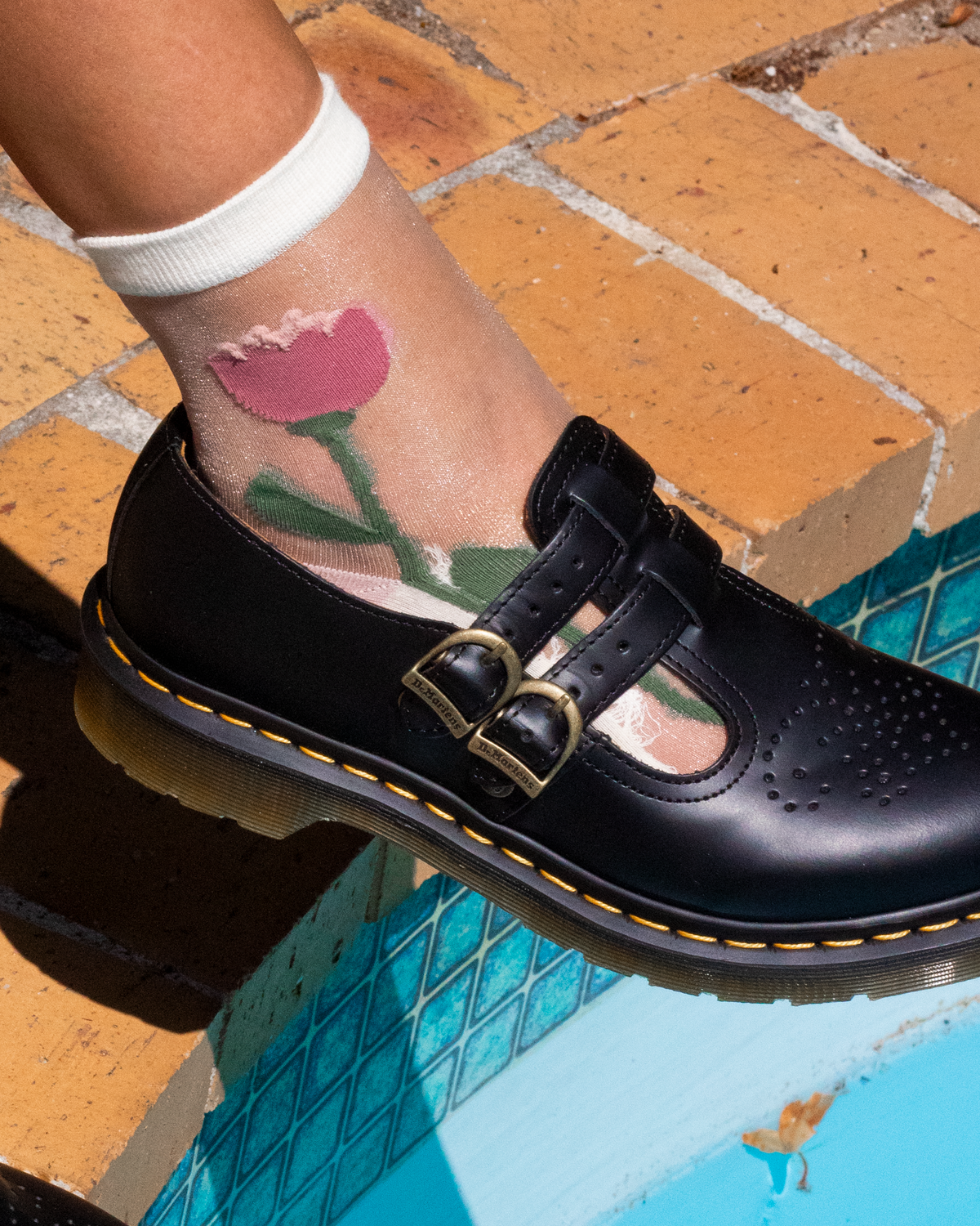 DR. MARTENS 8065 MARY JANE BLACK SMOOTH