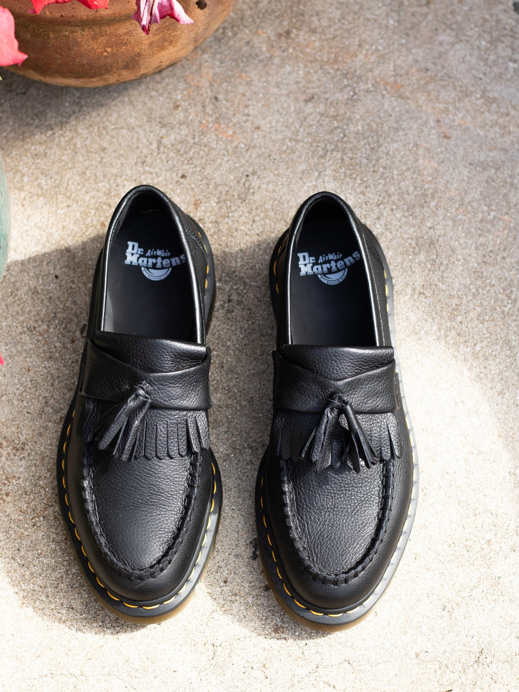 DR. MARTENS ADRIAN BLACK VIRGINIA