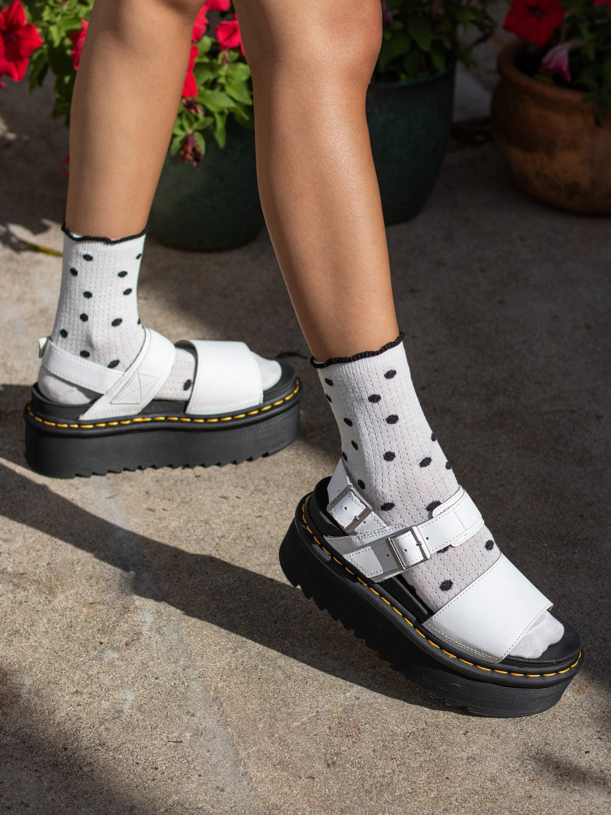 DR. MARTENS VOSS QUAD WHITE