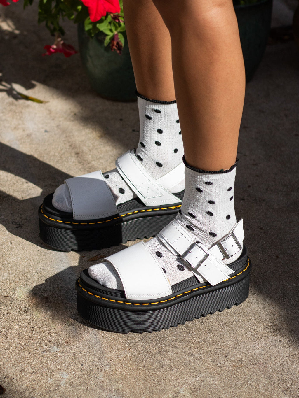 DR. MARTENS VOSS QUAD WHITE