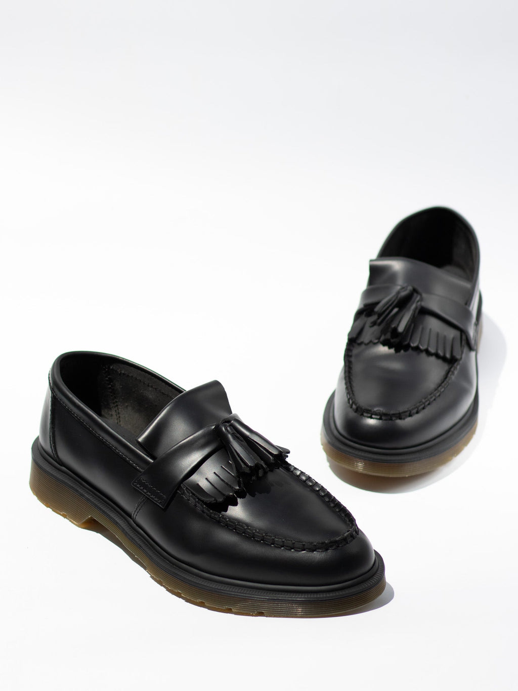 DR. MARTENS ADRIAN BLACK SMOOTH MONO