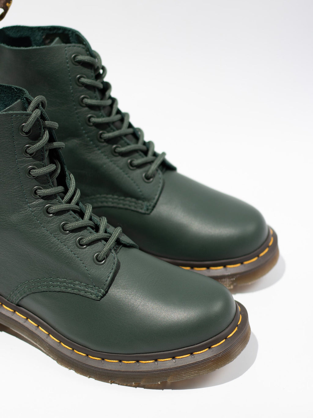 DR. MARTENS 1460 PASCAL DARK GREEN VIRGINIA