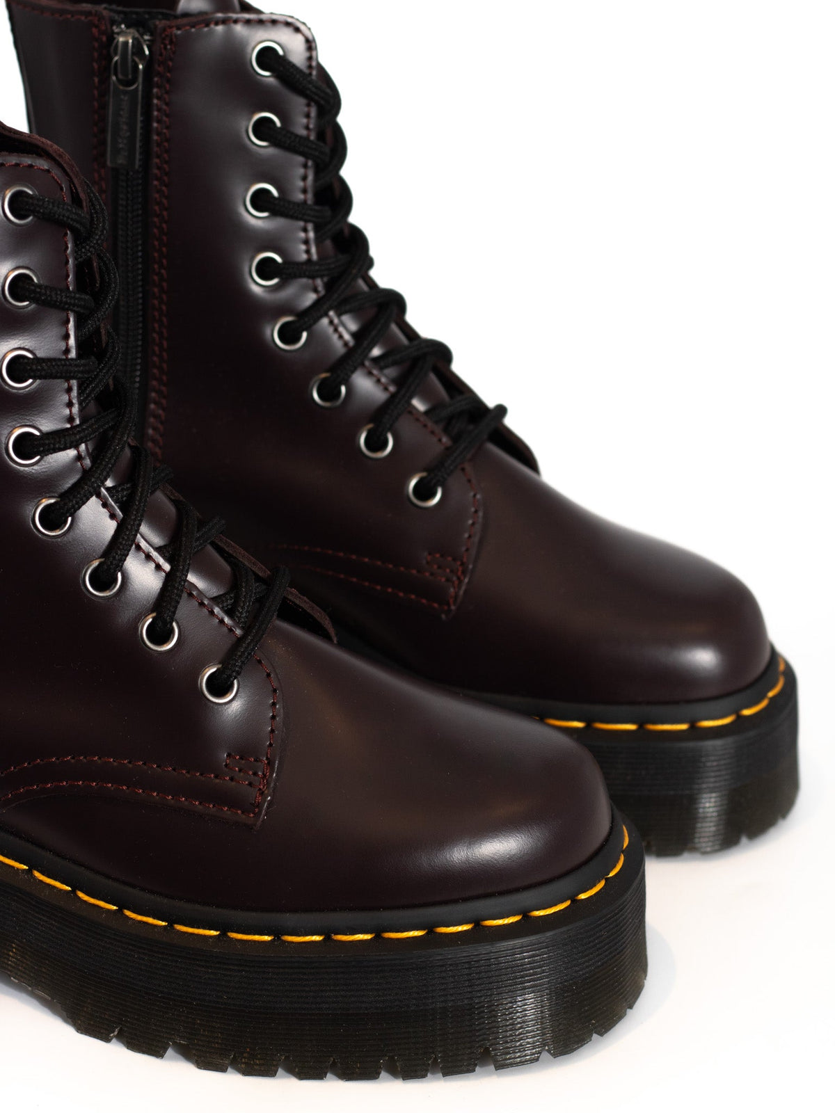 DR. MARTENS JADON BURGUNDY SMOOTH