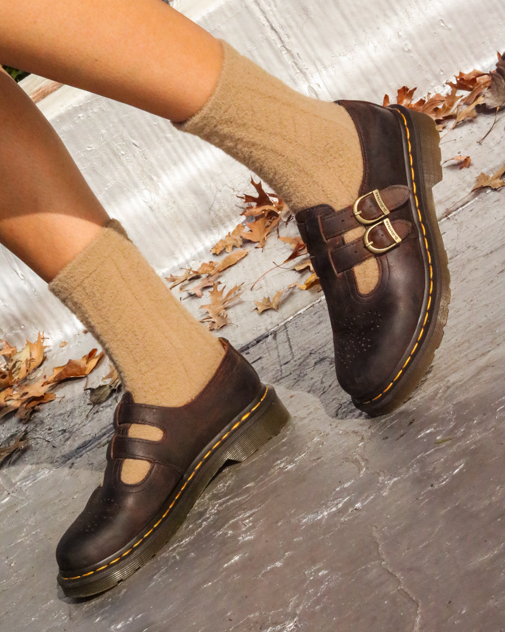 DR. MARTENS 8065 AZTEC CRAZY HORSE LEATHER MARY JANE BROWN