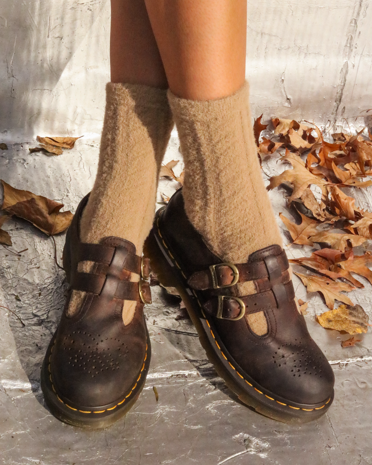 DR. MARTENS 8065 AZTEC CRAZY HORSE LEATHER MARY JANE BROWN