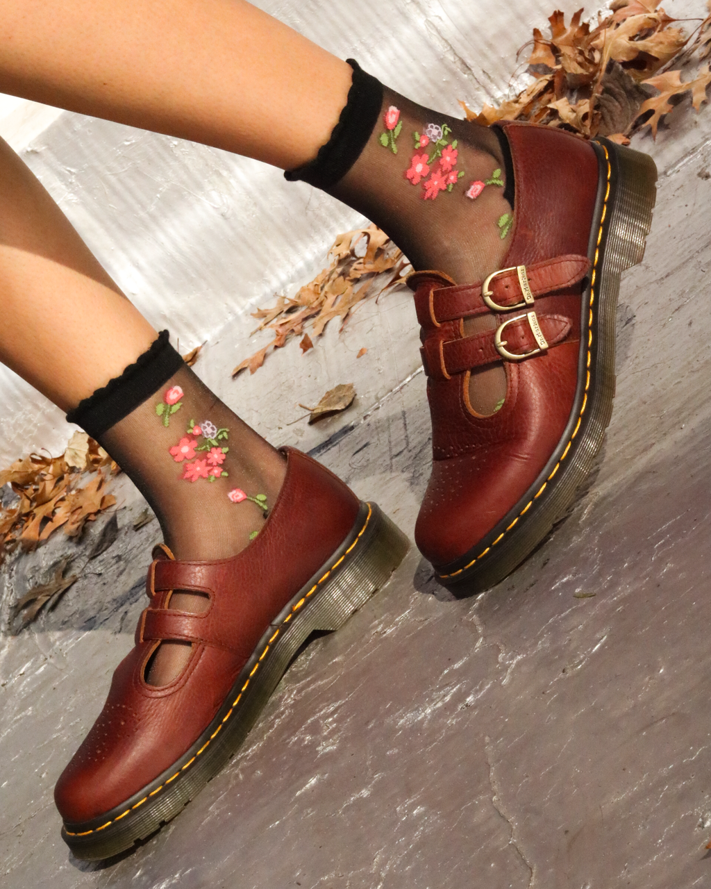 DR. MARTENS 8065 CASHEW AMBASSADOR LEATHER