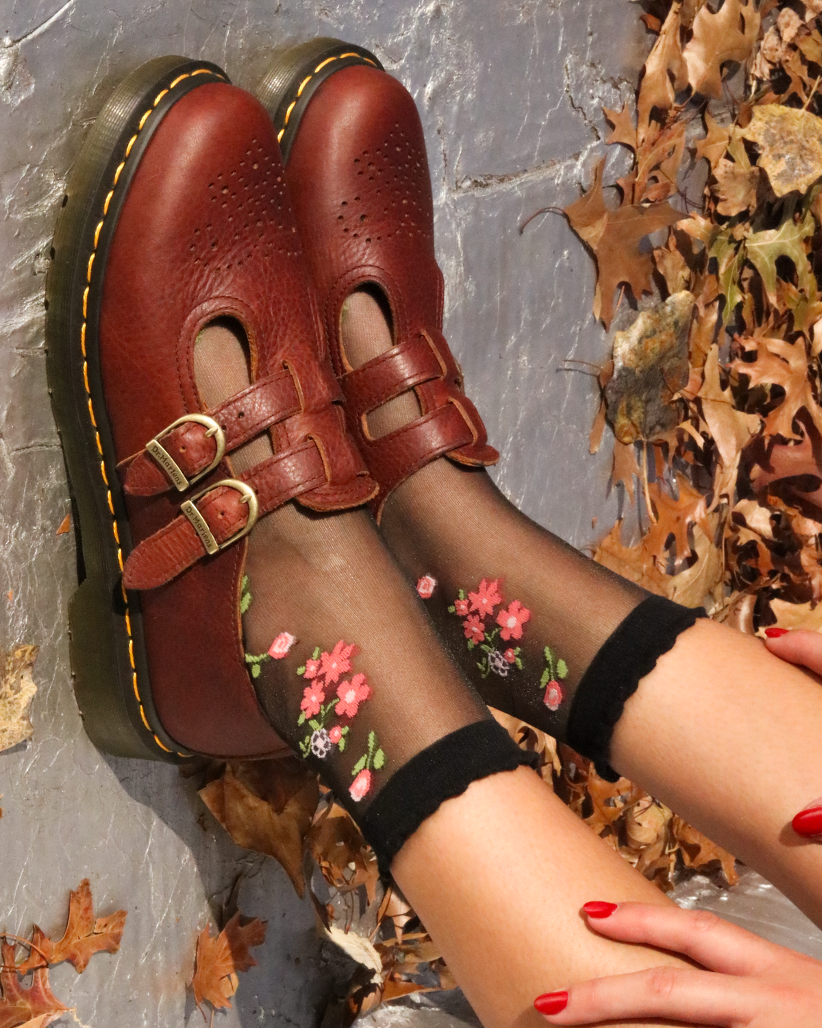 DR. MARTENS 8065 CASHEW AMBASSADOR LEATHER