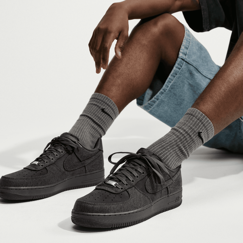 NIKE AIR FORCE 1 '07 LV8 DENIM