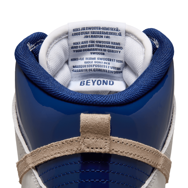 NIKE SB DUNK HIGH PRO X BEYOND QS