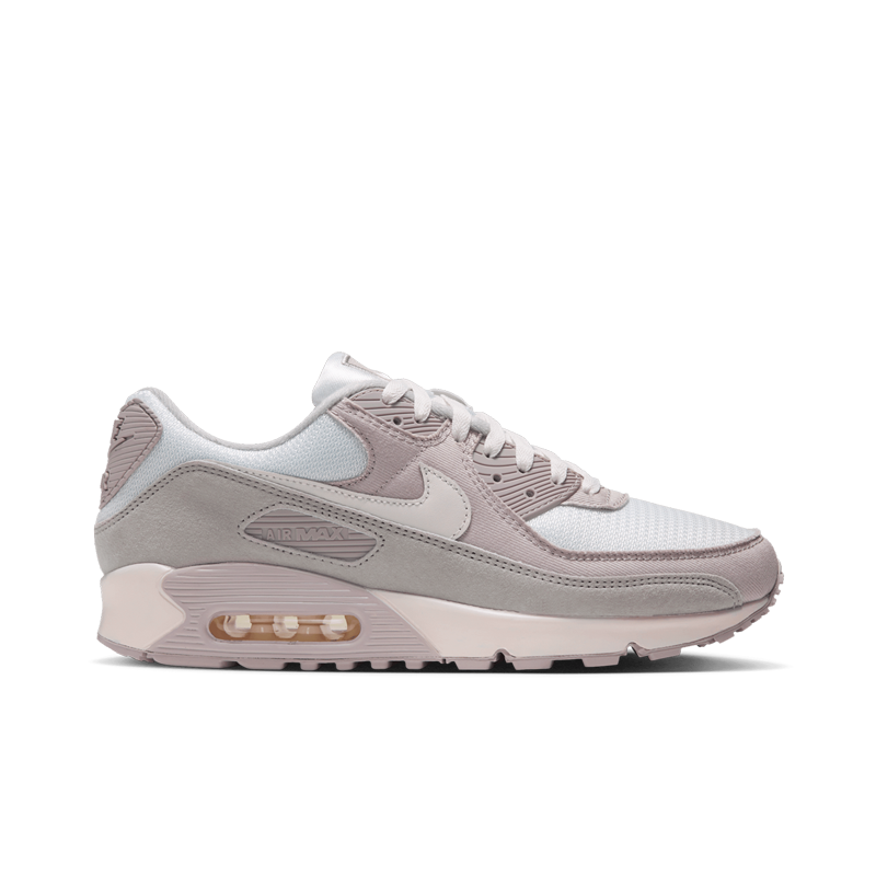 NIKE AIR MAX III