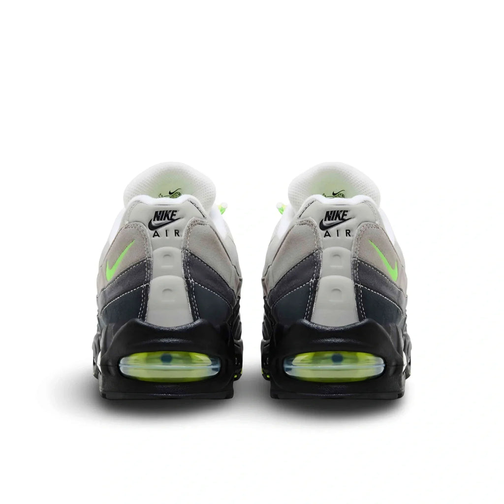 Nike Air Max 95 OG "Neon".
