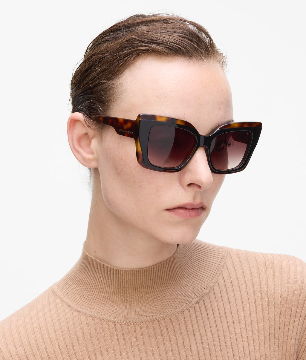 Chunky logo sunglasses