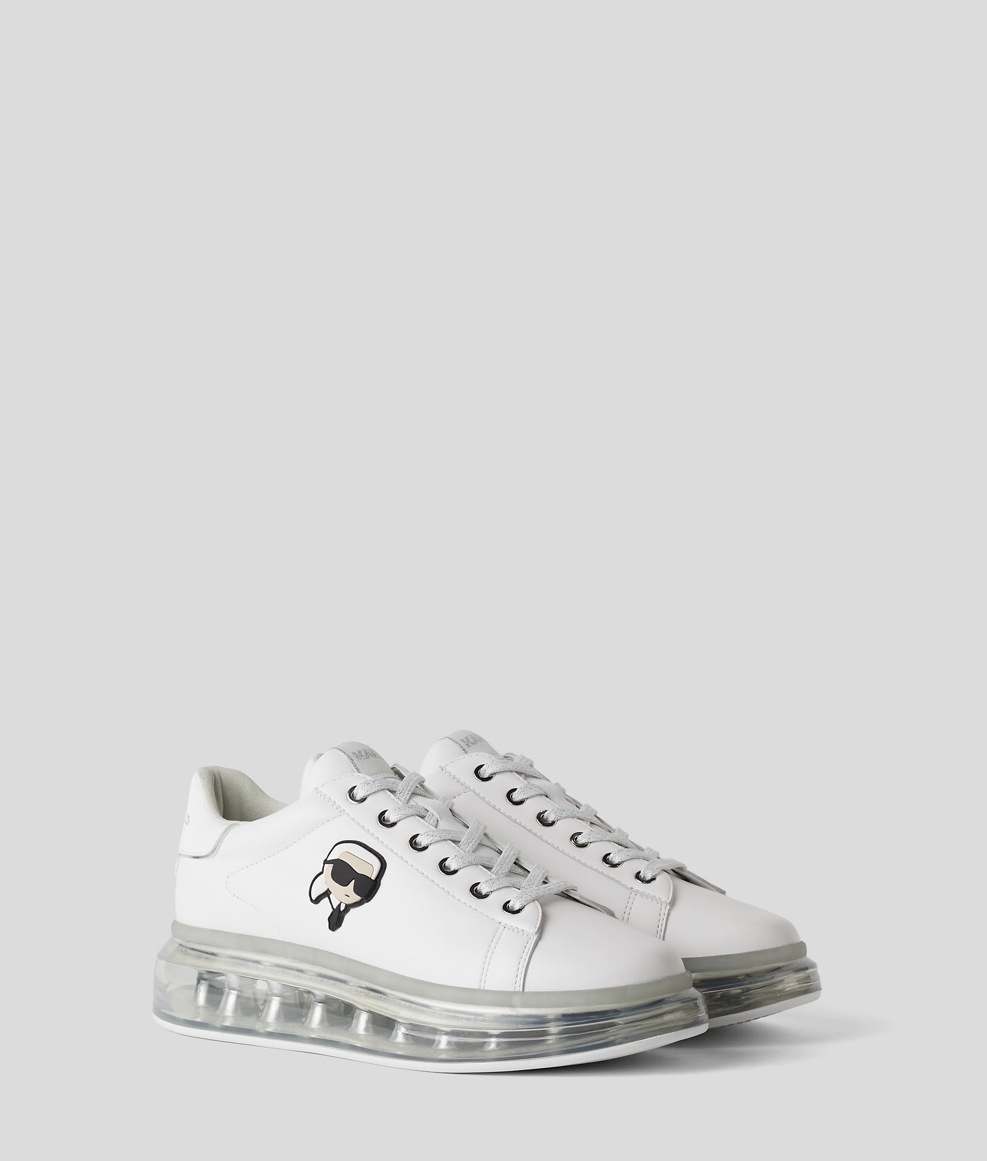 Ikon NFT Kapri kushion trainers