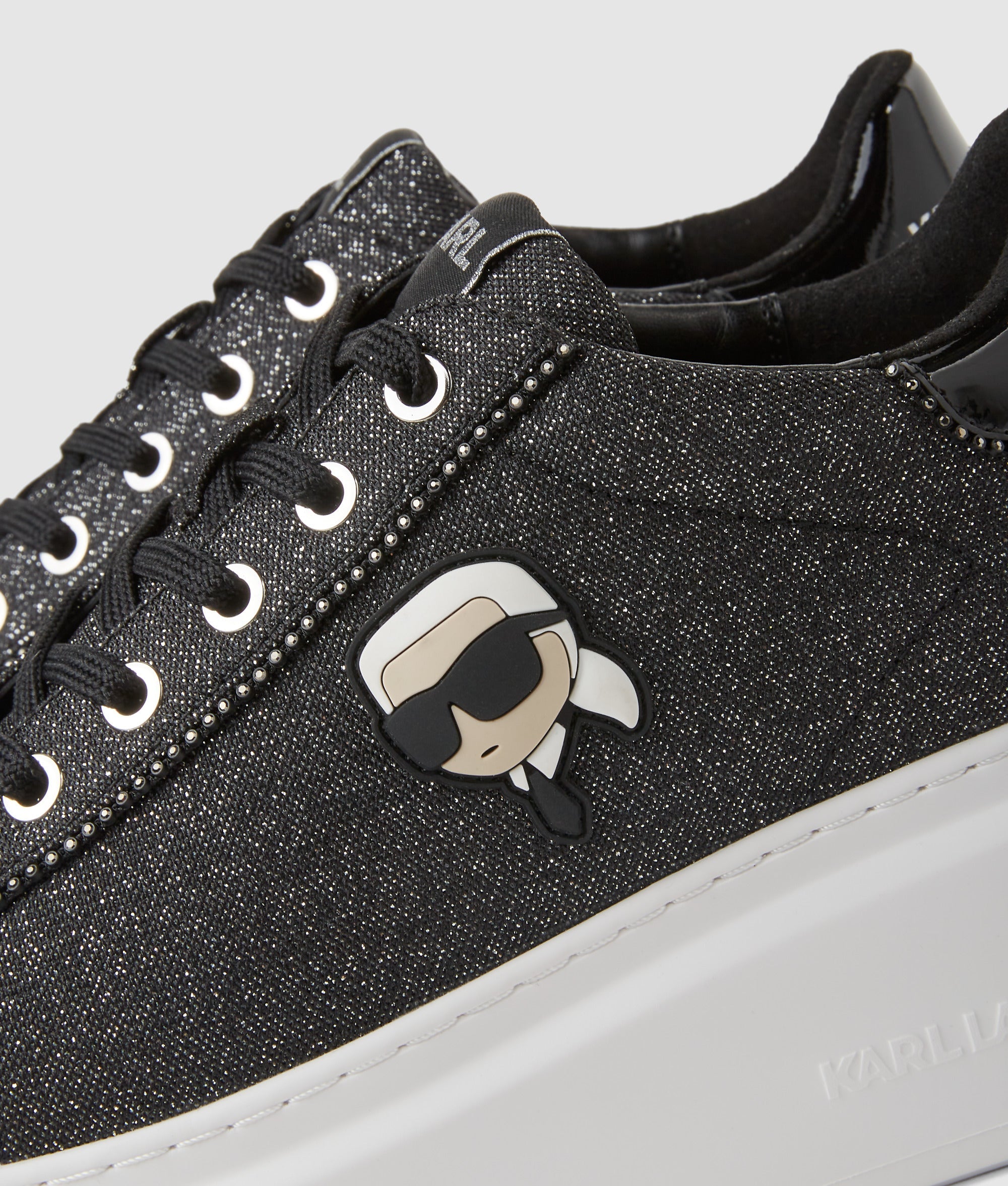Ikon Komet sneakers