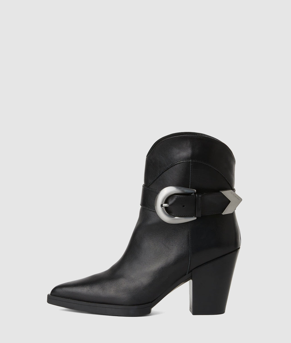 Kowboy mid-calf buckle boots
