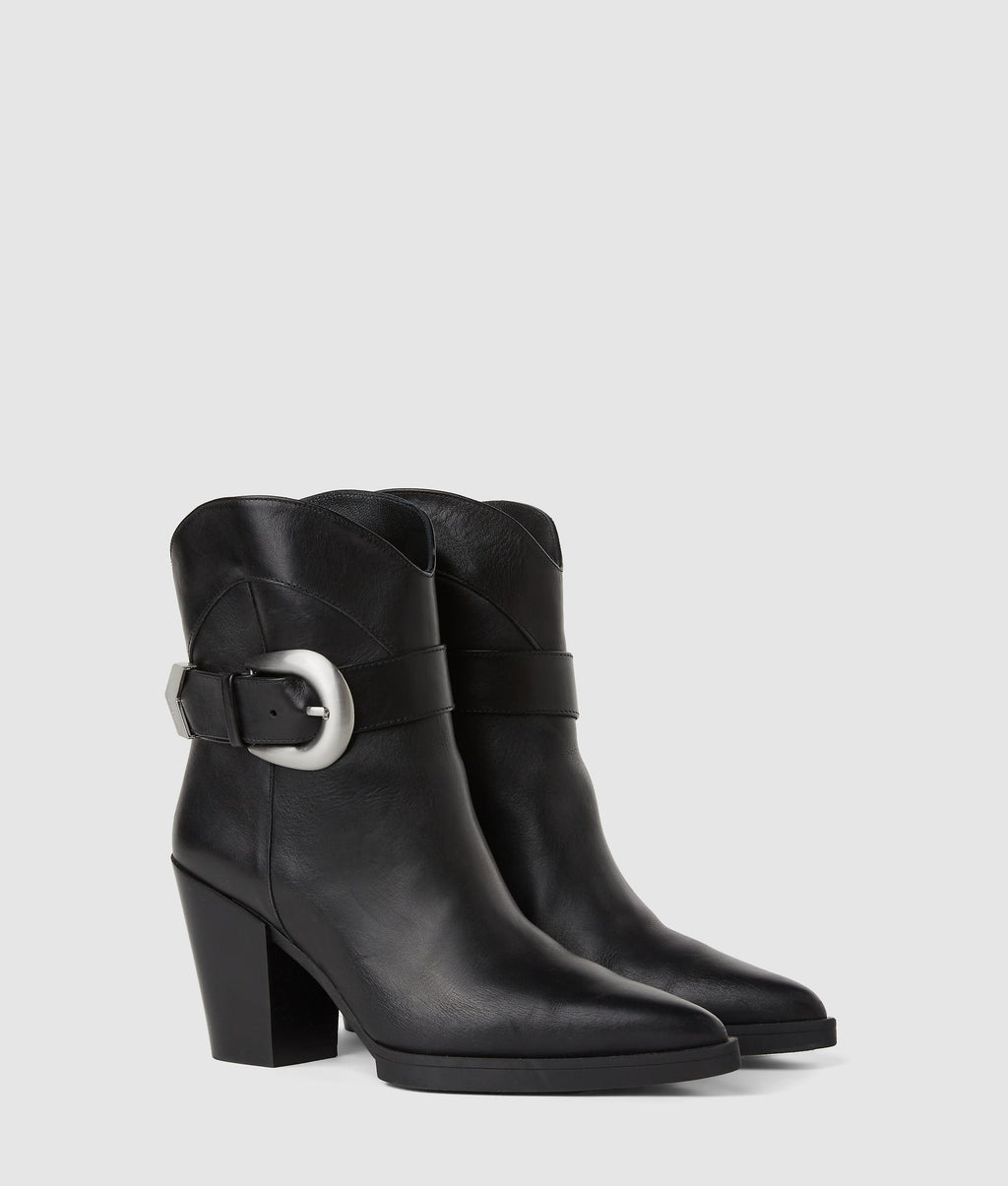 Kowboy mid-calf buckle boots