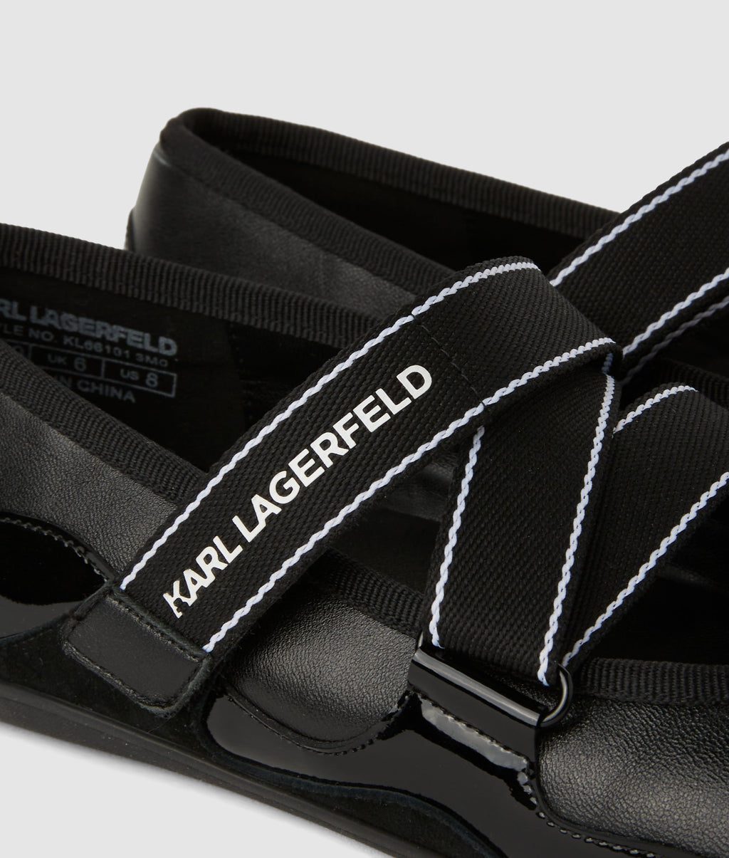 Altia Kross strap flats