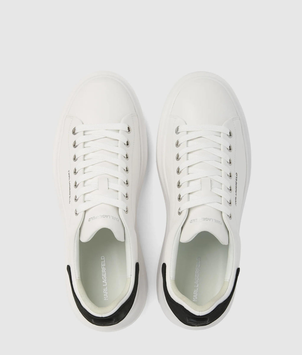 Ikon NFT kore sneakers